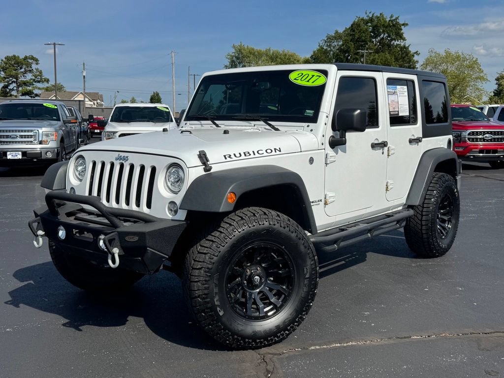 Used 2017 Jeep Wrangler Unlimited Rubicon w/ Cold Weather Group AWD/4WD image 28