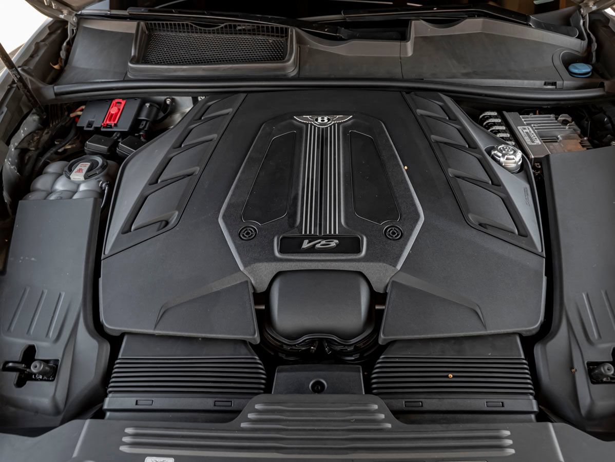 Certified 2022 Bentley Bentayga AWD/4WD image 37