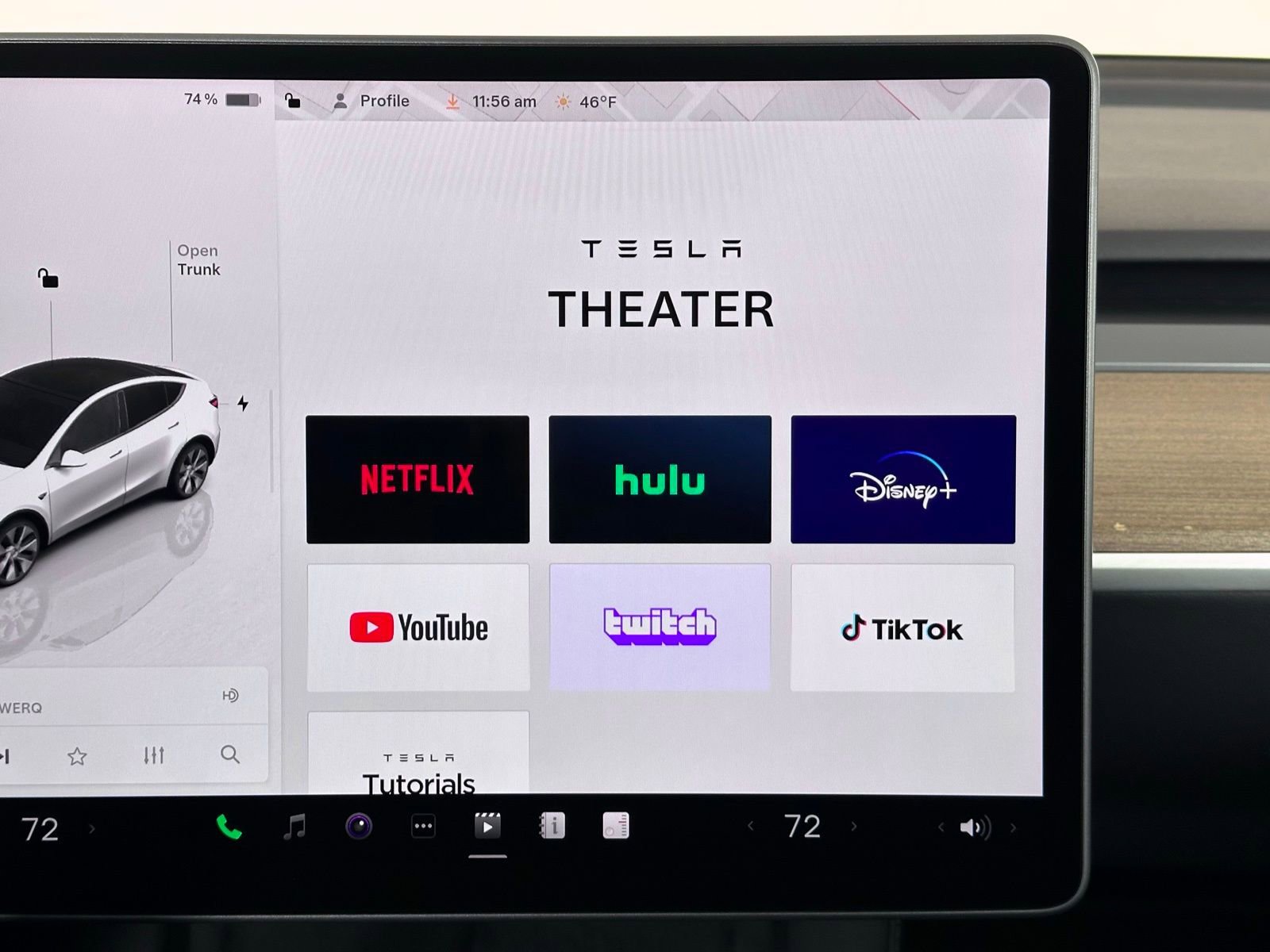 Used 2023 Tesla Model Y Long Range image 28