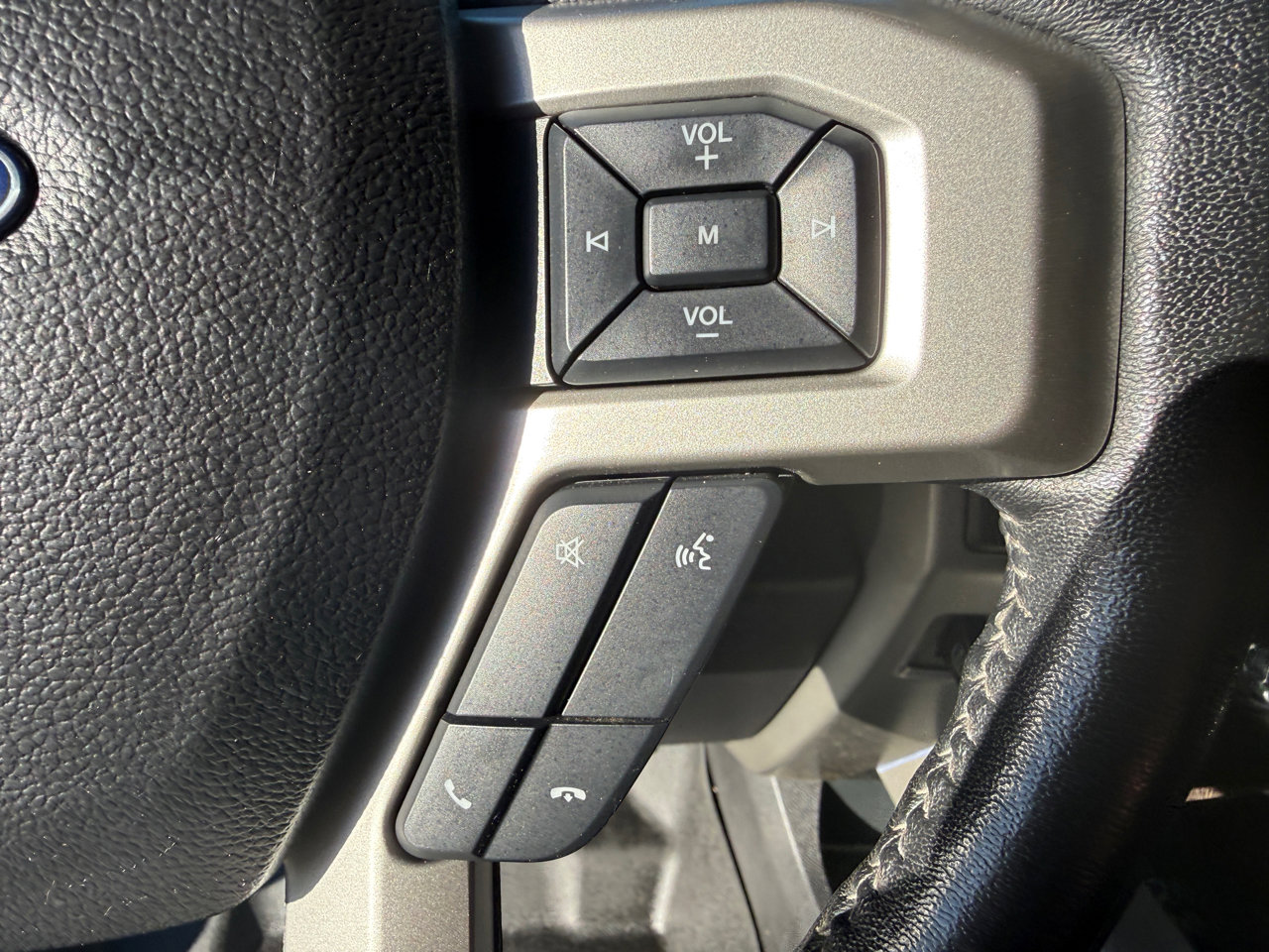 Used 2017 Ford F250 Lariat w/ Lariat Ultimate Package image 19