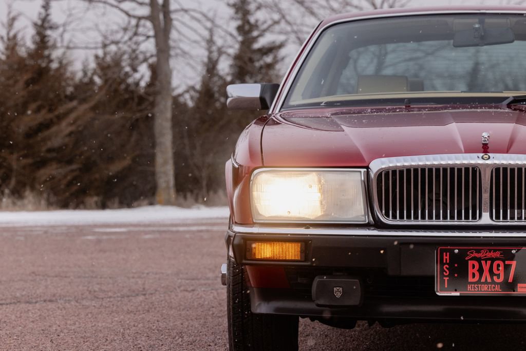 Used 1992 Jaguar XJ Vanden Plas image 18