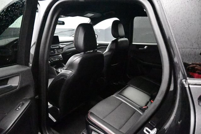 Used 2024 Ford Escape ST-Line FWD image 12