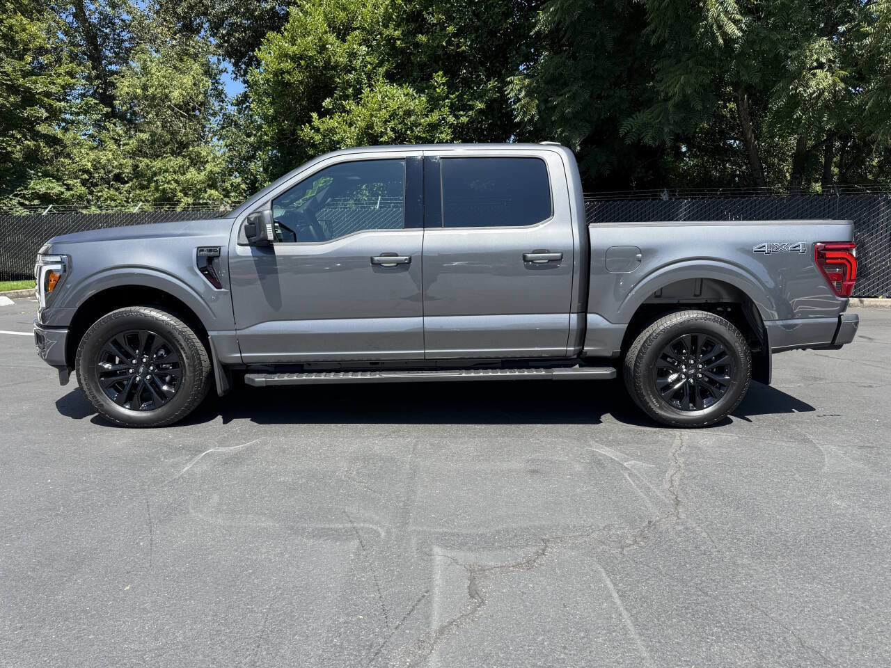 Used 2025 Ford F150 Lariat w/ Equipment Group 502A High image 2