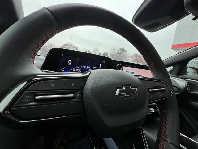 Used 2025 Chevrolet Equinox EV RS w/ Convenience Package II image 30