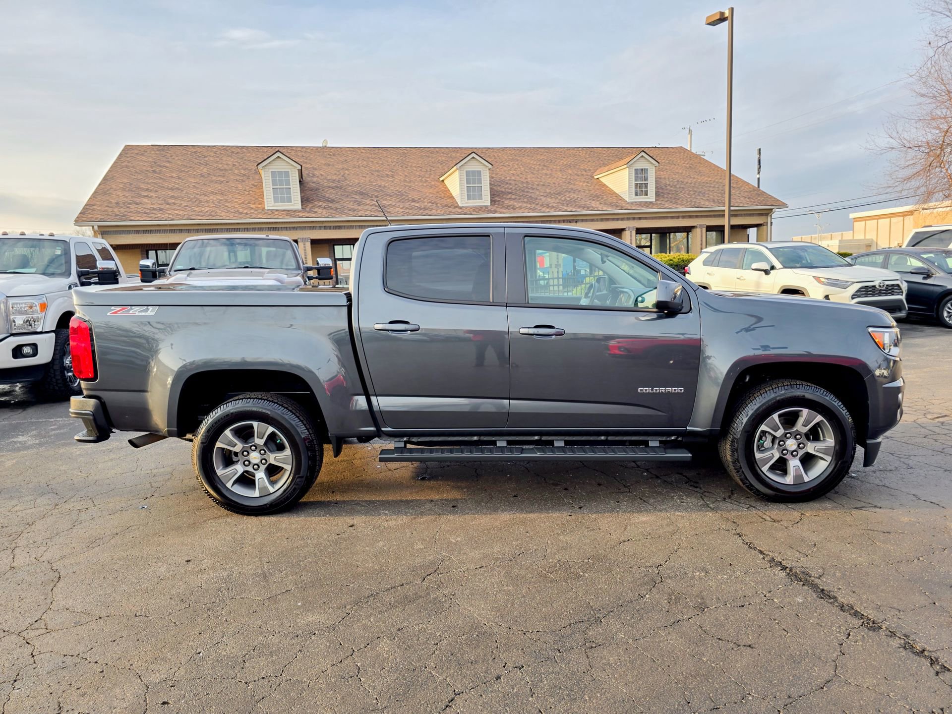 Used 2016 Chevrolet Colorado Z71 image 21