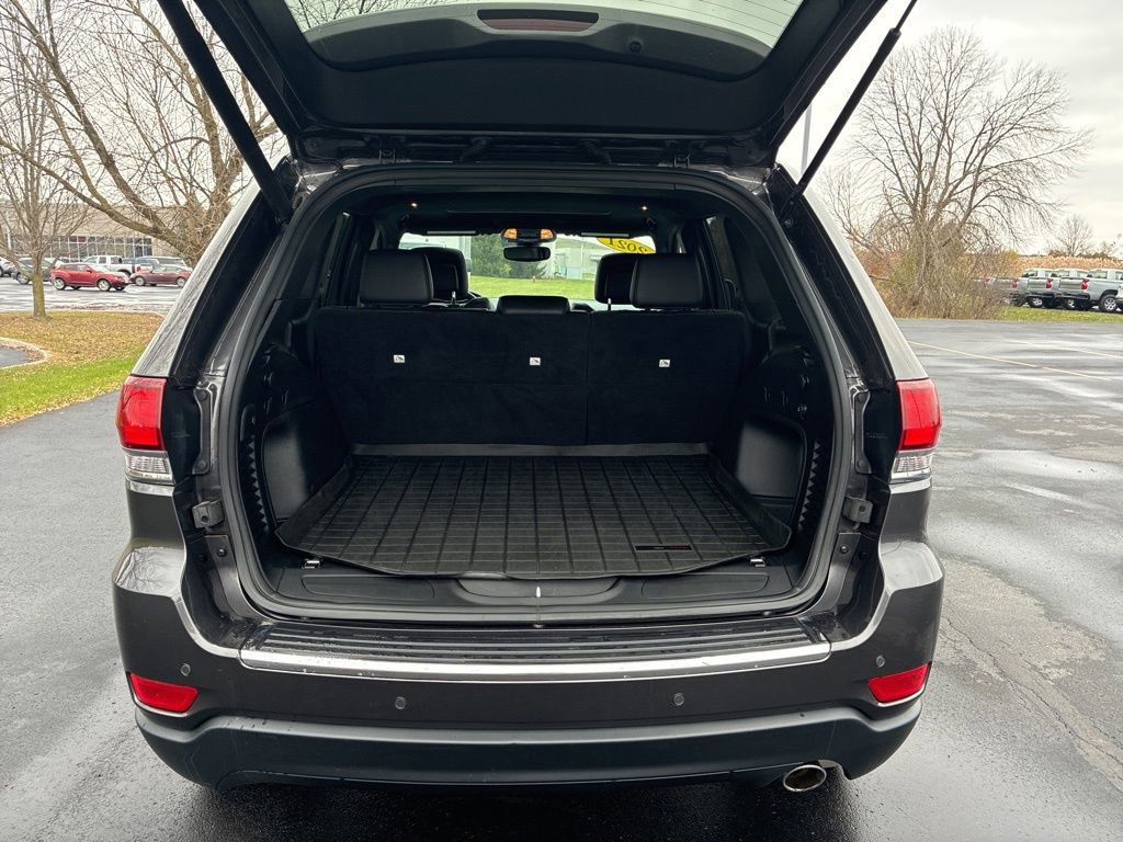 Used 2021 Jeep Grand Cherokee Limited image 36