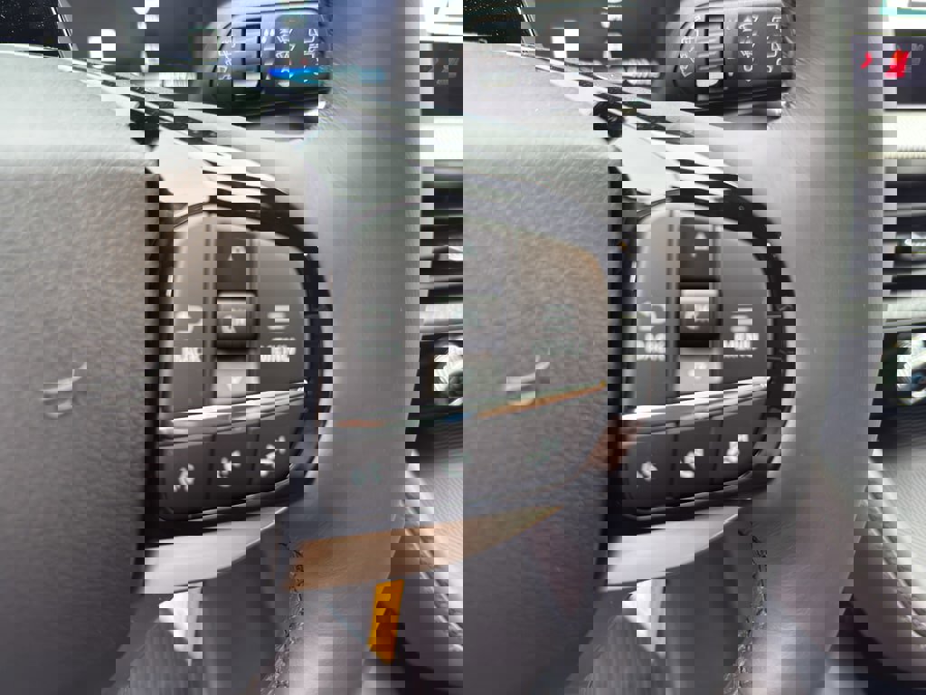 New 2026 Ford Explorer Platinum w/ LUX Leather Package image 19