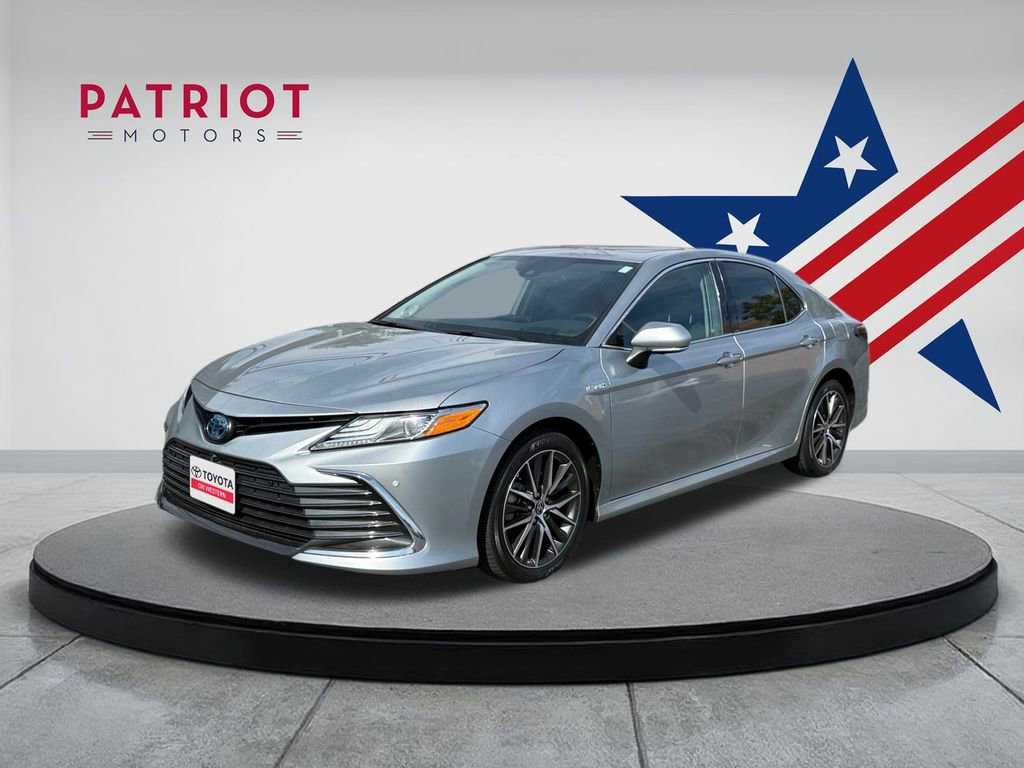 Used 2021 Toyota Camry XLE