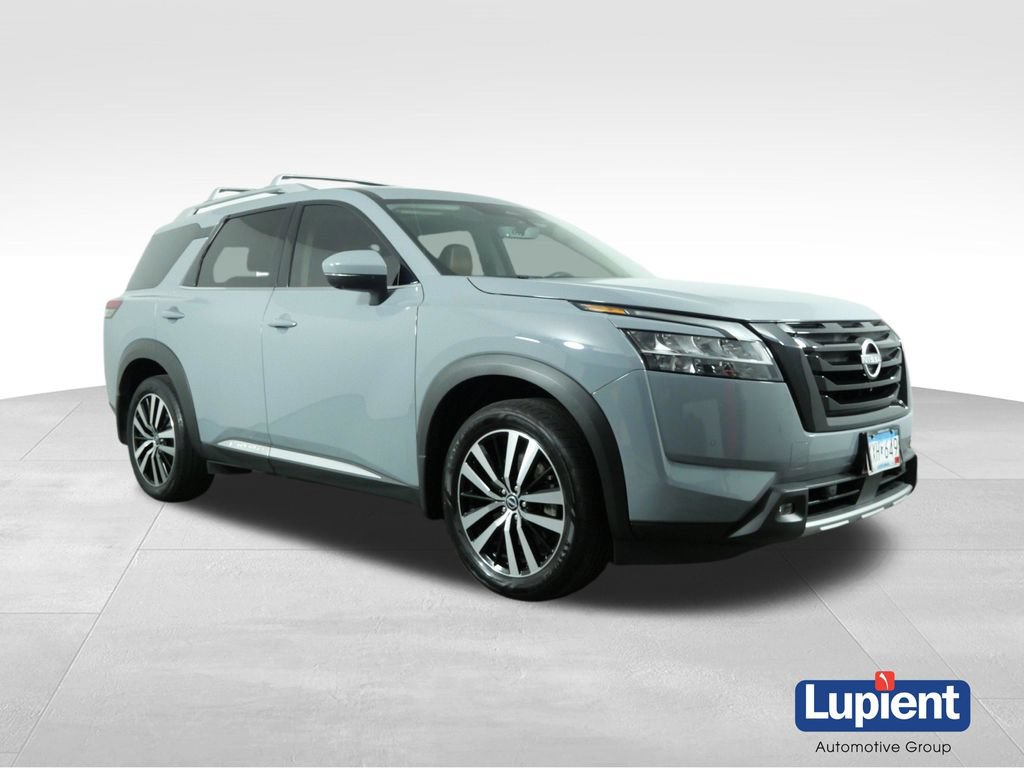 Used 2023 Nissan Pathfinder Platinum