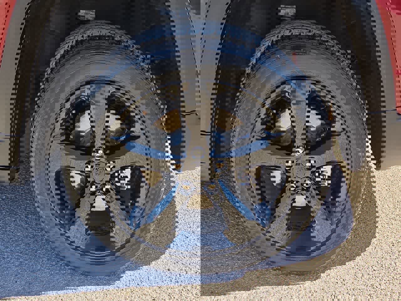 Used 2022 Jeep Grand Cherokee L Laredo image 15