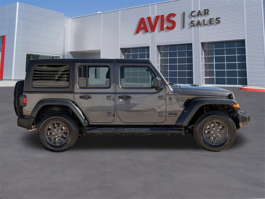 Used 2024 Jeep Wrangler Sport S image 5