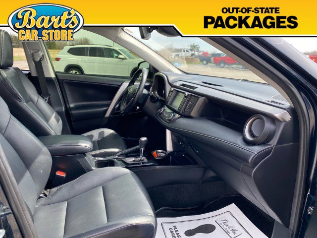 Used 2018 Toyota RAV4 Limited image 14