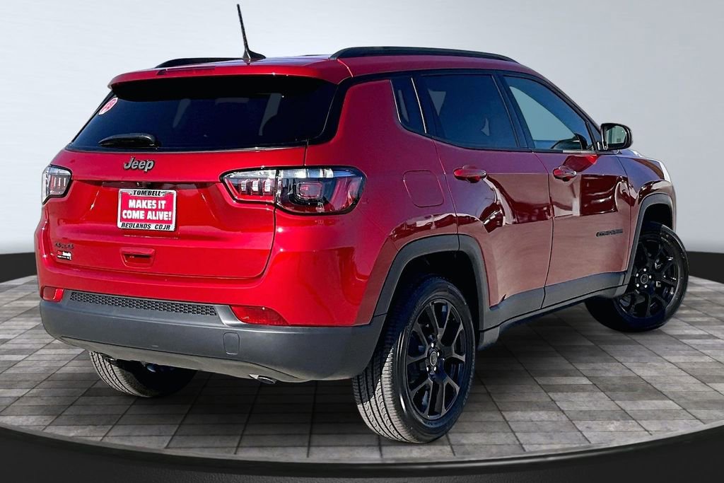 New 2026 Jeep Compass Latitude image 22
