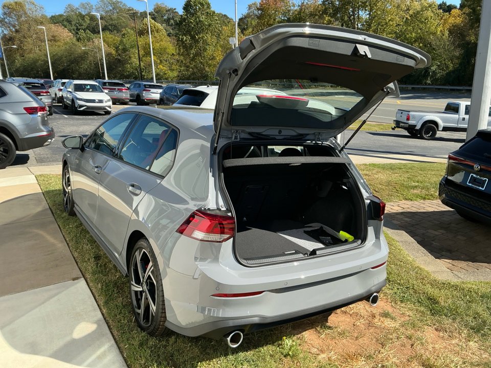 New 2025 Volkswagen GTI SE image 13