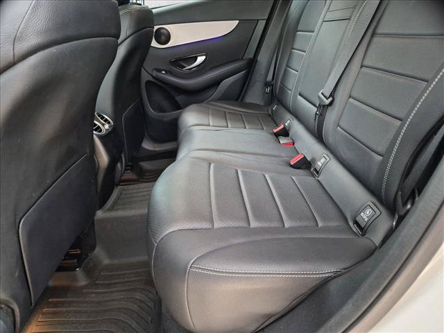 Used 2020 Mercedes-Benz GLC 300 image 18