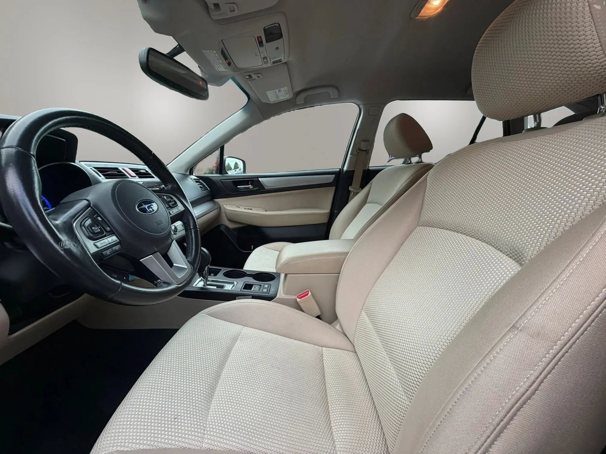 Used 2016 Subaru Outback 2.5i Premium AWD/4WD image 10