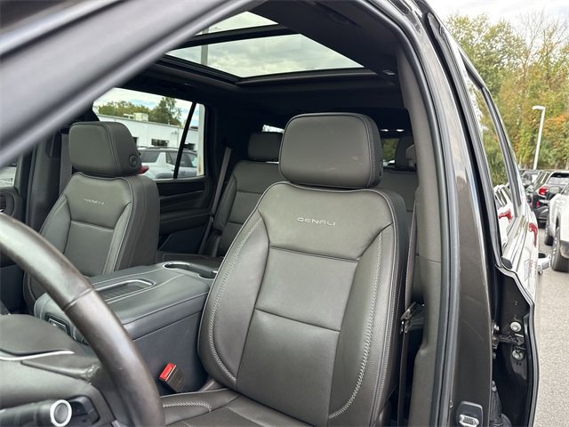 Certified 2021 GMC Yukon Denali w/ Denali Premium Package image 20