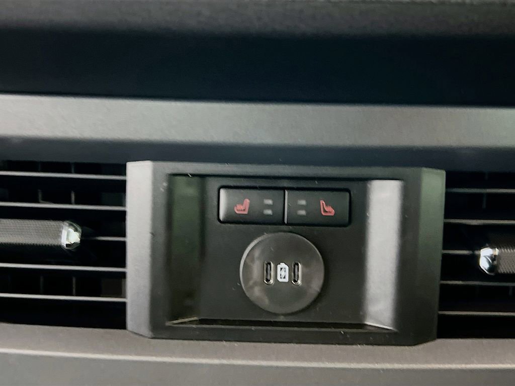 New 2025 Ford F350 Lariat w/ Lariat Ultimate Package image 30