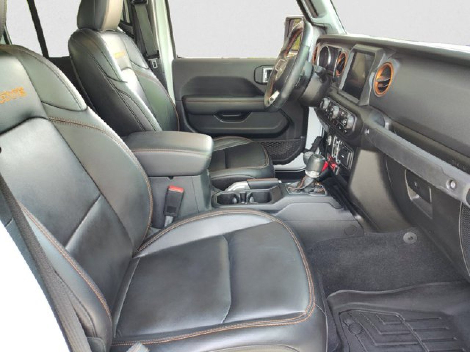 Used 2021 Jeep Gladiator Mojave AWD/4WD image 20