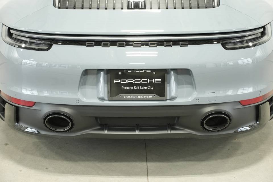 Used 2024 Porsche 911 Carrera GTS image 42