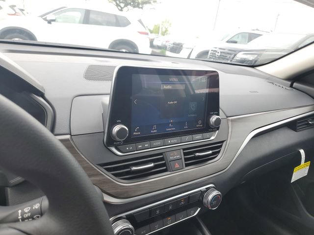 New 2026 Nissan Altima 2.5 SV FWD image 26