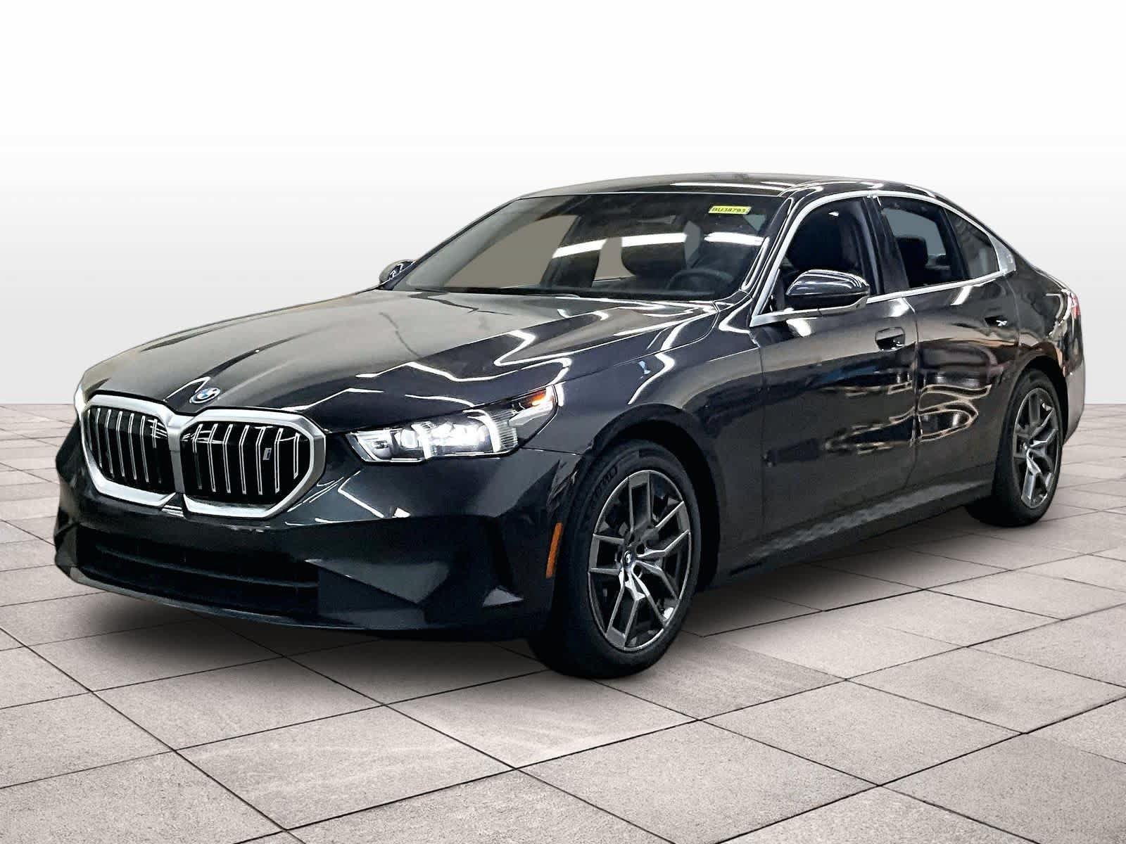 Used 2024 BMW i5 eDrive40i w/ Executive Package RWD image 1