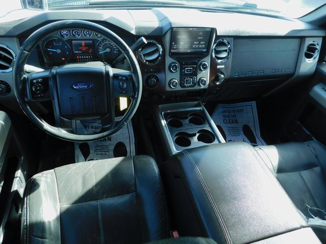 Used 2016 Ford F250 Lariat w/ Lariat Chrome Package image 20