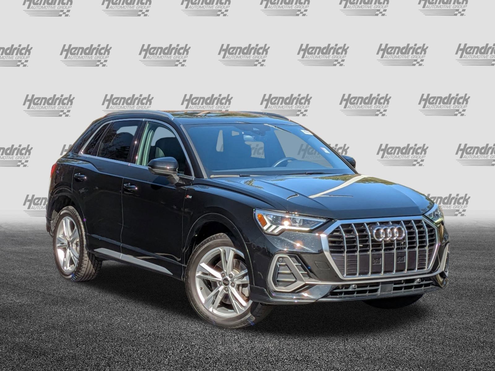 Used 2022 Audi Q3 2.0T Premium Plus image 2