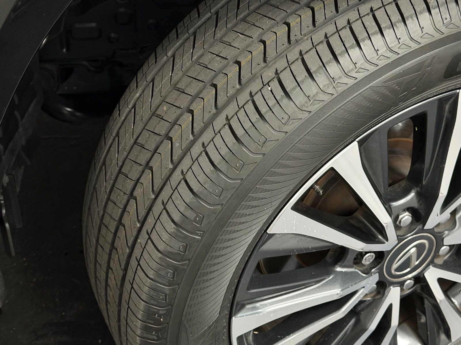 Used 2024 Lexus LX 600 4WD w/ Interior Upgrade Package image 19