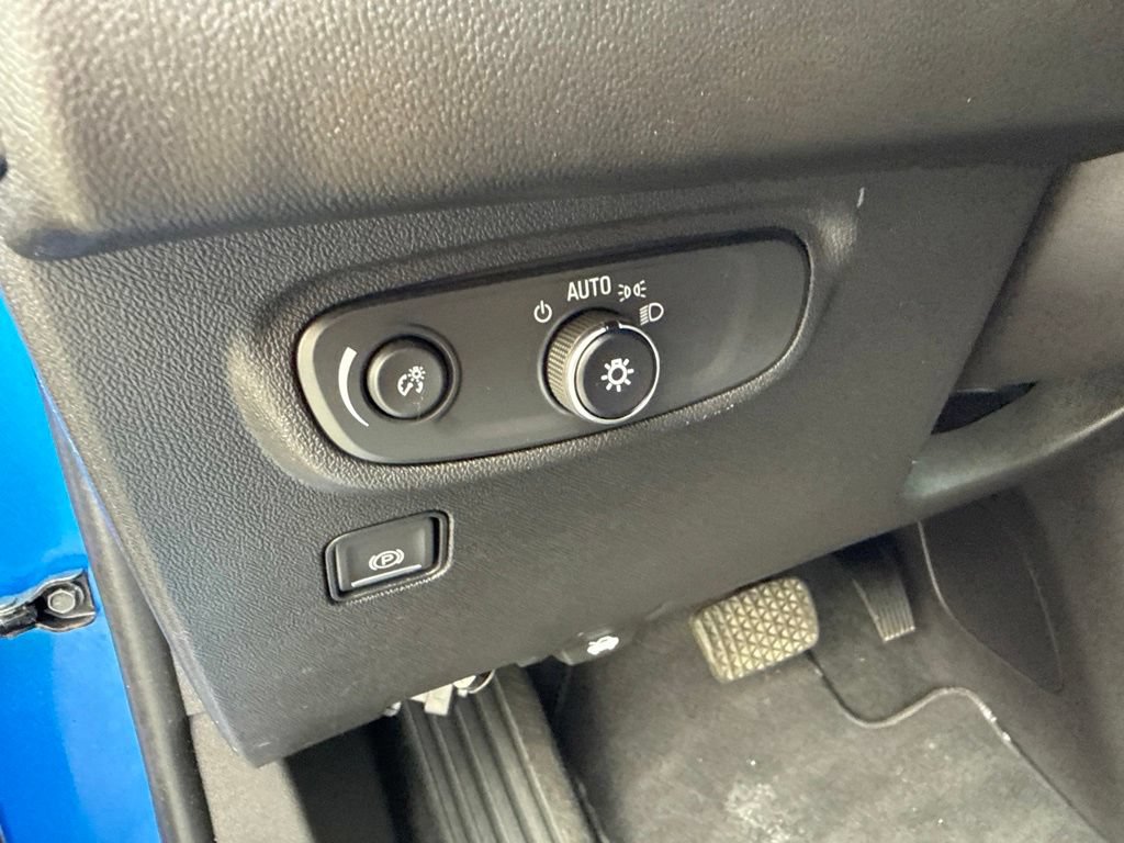 Used 2024 GMC Terrain SLE w/ Driver Convenience Package AWD/4WD image 22