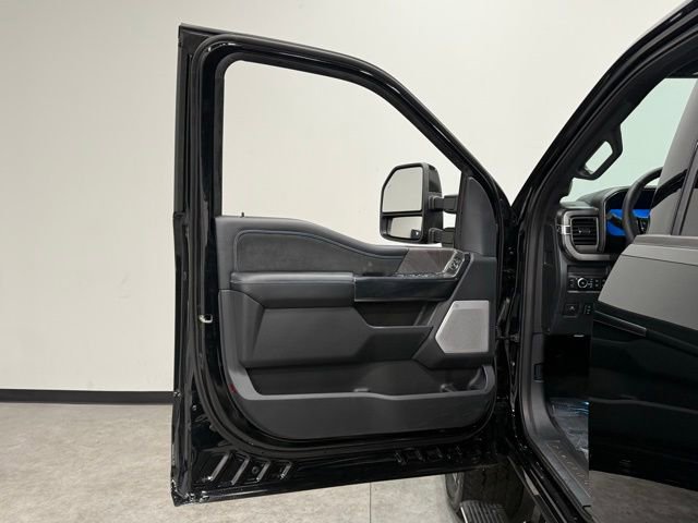 New 2025 Ford F250 Platinum image 12