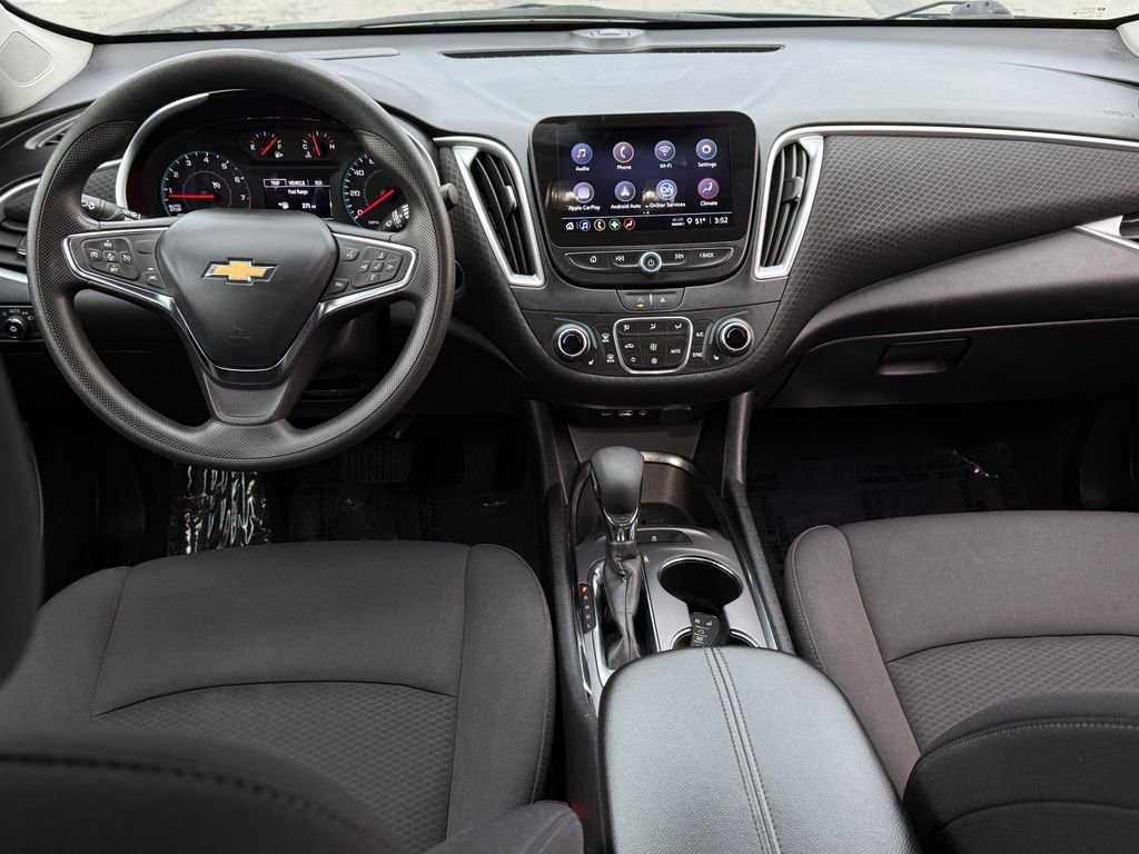 Used 2023 Chevrolet Malibu LT image 15