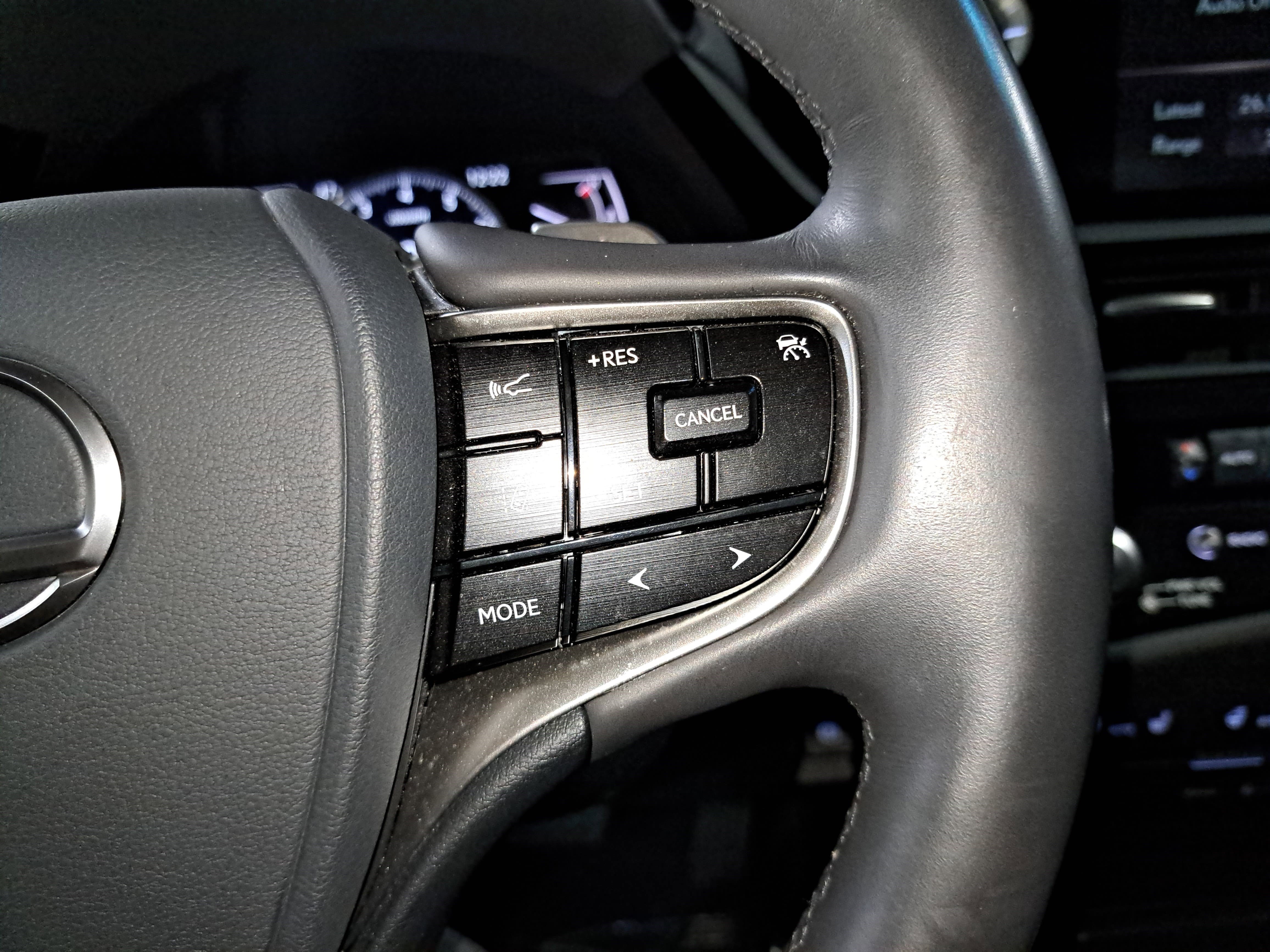 Used 2022 Lexus ES 350 w/ Premium Package image 18