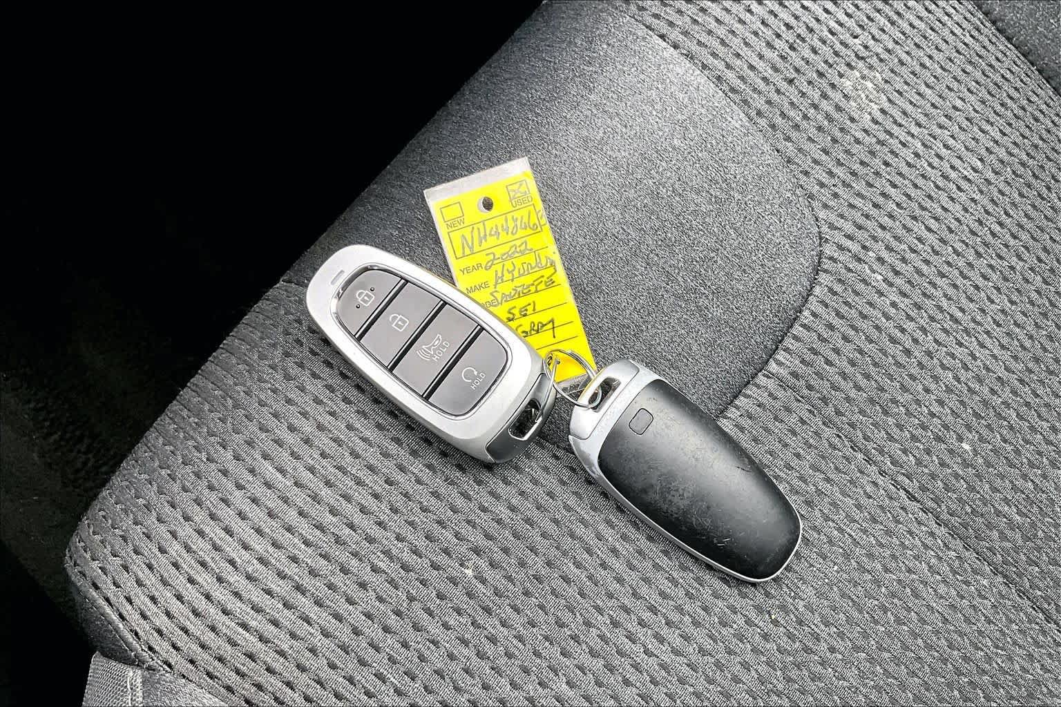 Used 2022 Hyundai Santa Fe SEL FWD image 13