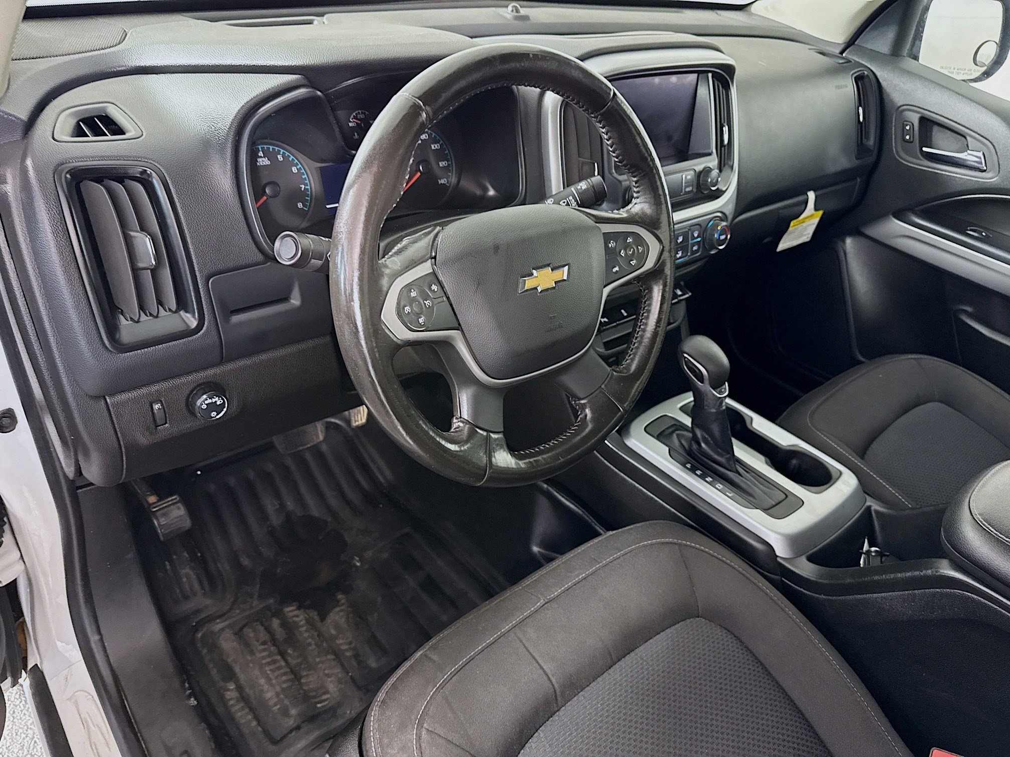 Used 2022 Chevrolet Colorado LT w/ Fleet Safety Package RWD image 22