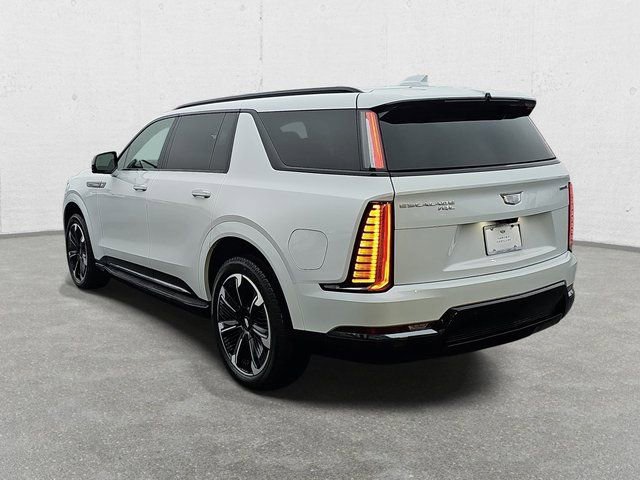 New 2026 Cadillac Escalade IQL Sport 1 w/ LPO, Floor Liner Package AWD/4WD image 7
