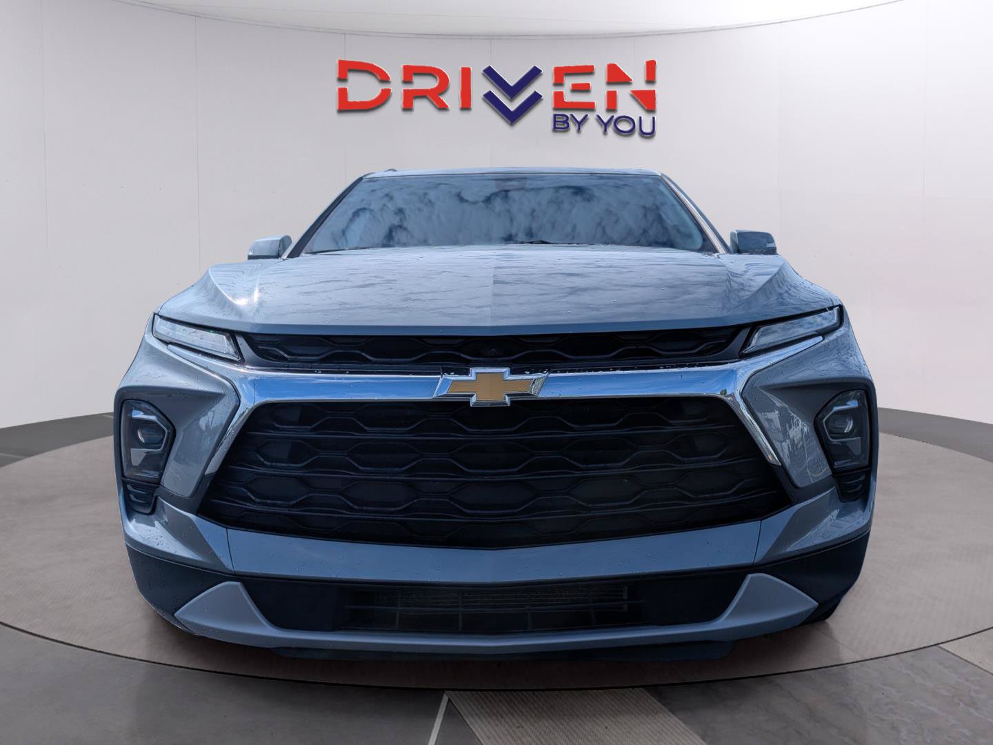 Used 2024 Chevrolet Blazer LT FWD image 8