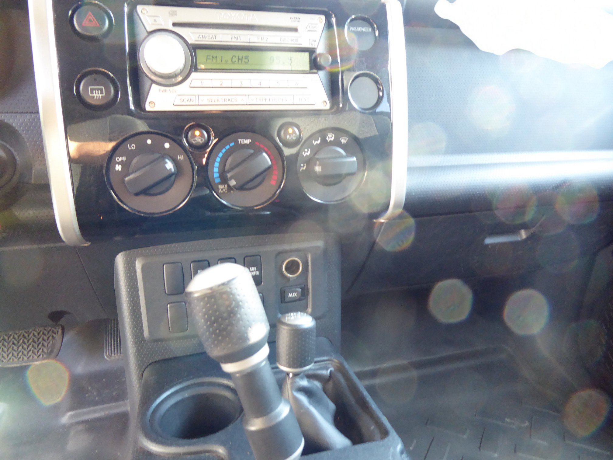 Used 2007 Toyota FJ Cruiser 4WD w/ Upgrade Pkg 2 image 12