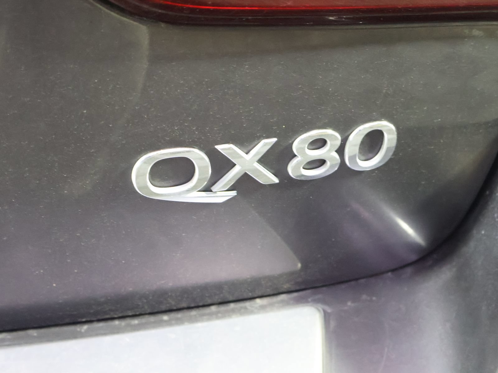 Used 2024 INFINITI QX80 Luxe AWD/4WD image 10