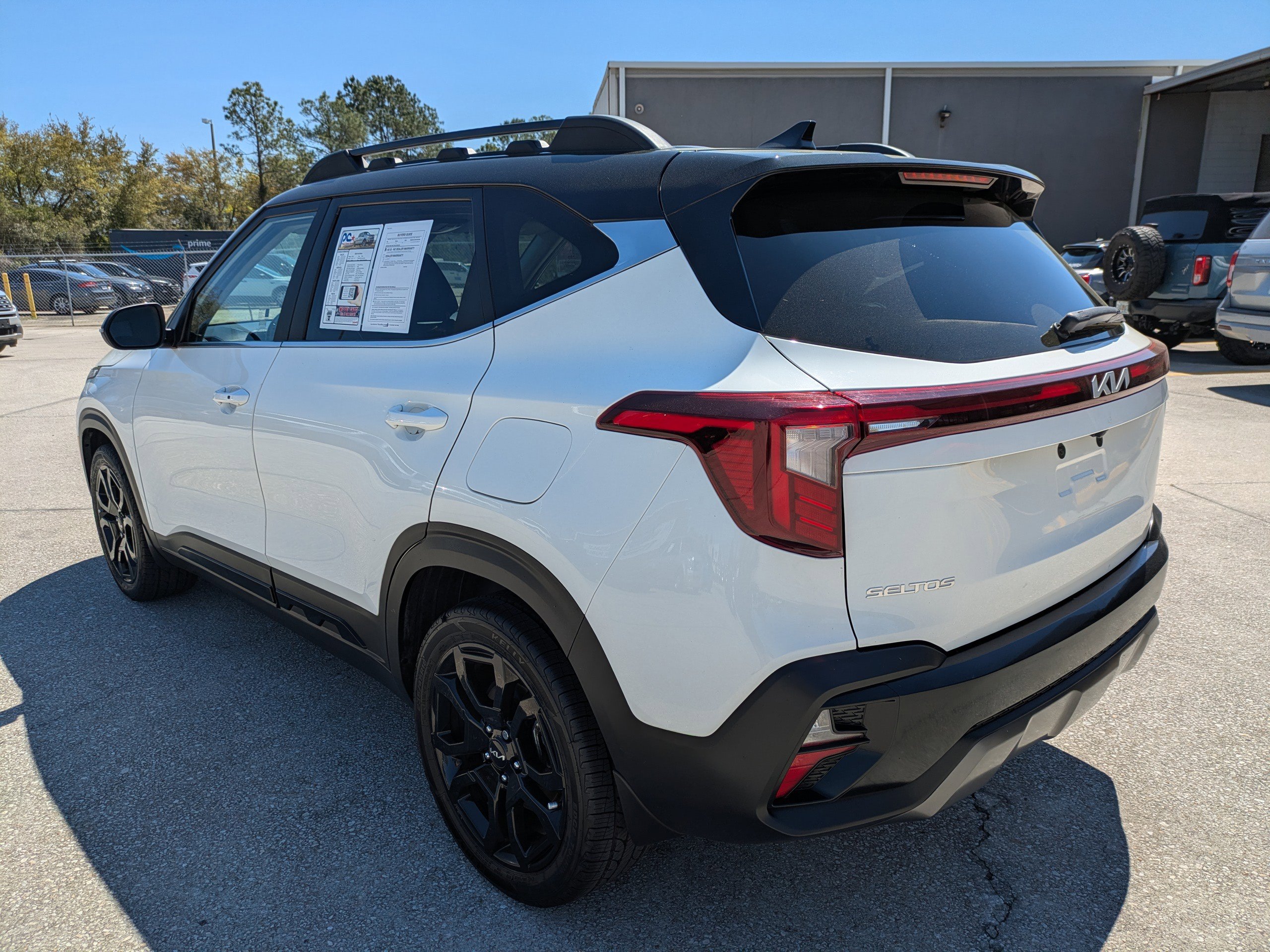 Used 2024 Kia Seltos X-Line AWD/4WD image 6