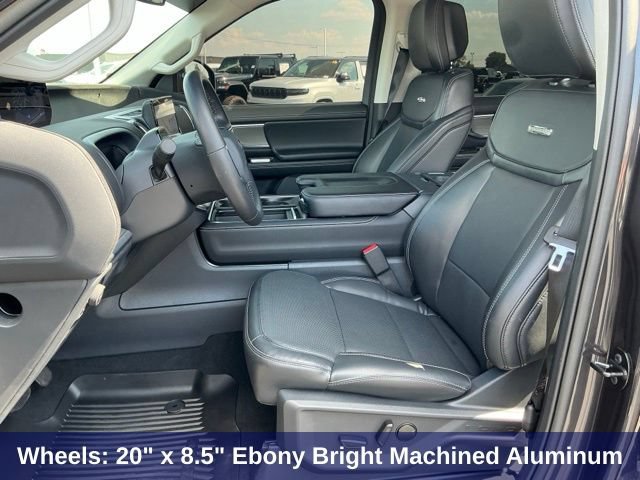 Used 2026 Ford Expedition Platinum w/ Driver's Package AWD/4WD image 18