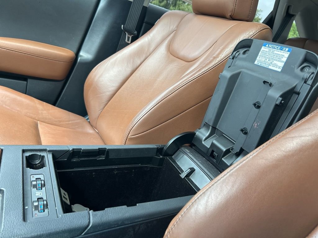 Used 2015 Lexus RX 450h AWD image 32