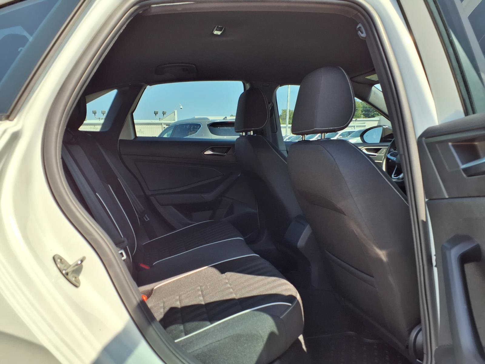 Used 2024 Volkswagen Jetta Sport FWD image 27