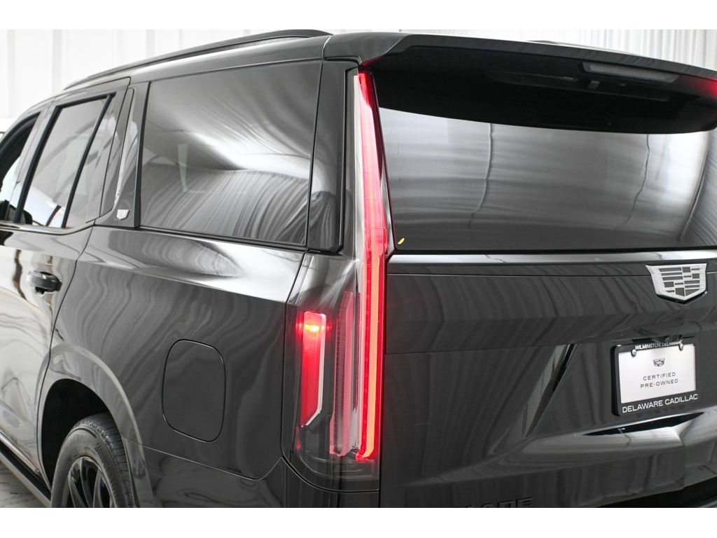 Certified 2024 Cadillac Escalade Sport Platinum w/ LPO, ONYX Package image 25