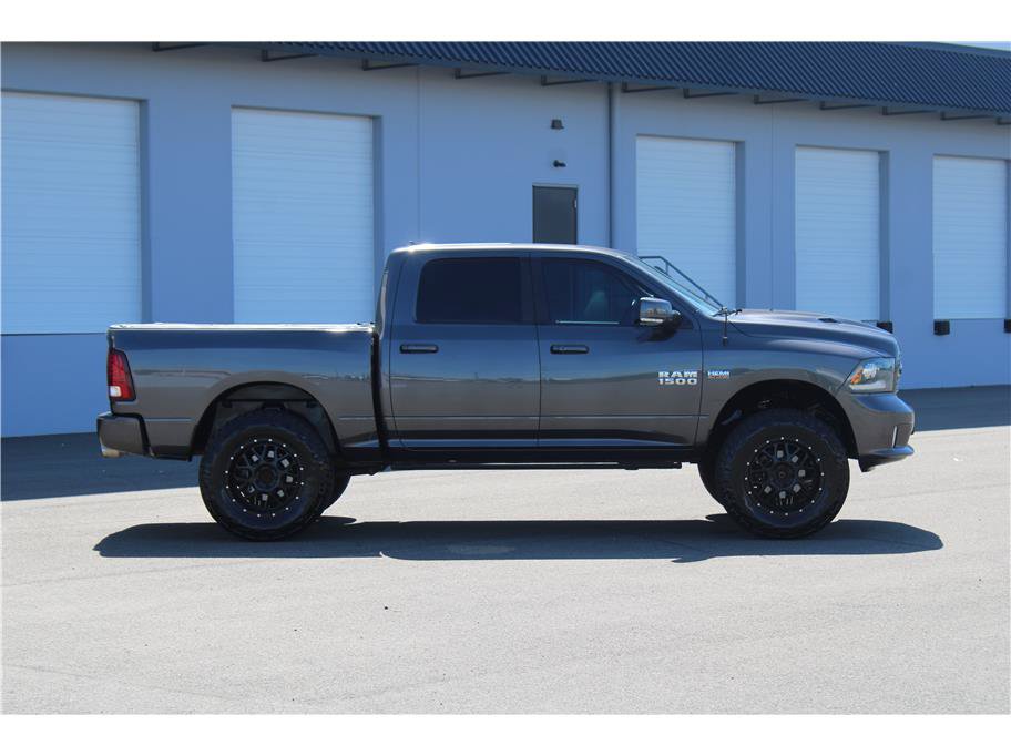 Used 2016 RAM 1500 Sport w/ Convenience Group AWD/4WD image 4