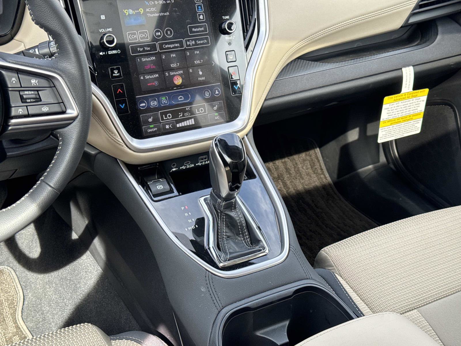 Used 2025 Subaru Outback Premium image 12