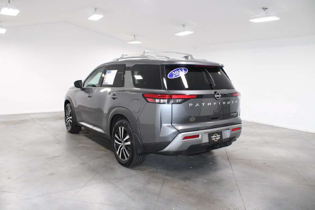 Used 2023 Nissan Pathfinder Platinum AWD/4WD image 8