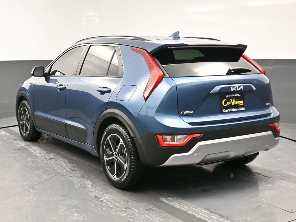 Used 2023 Kia Niro EX image 7