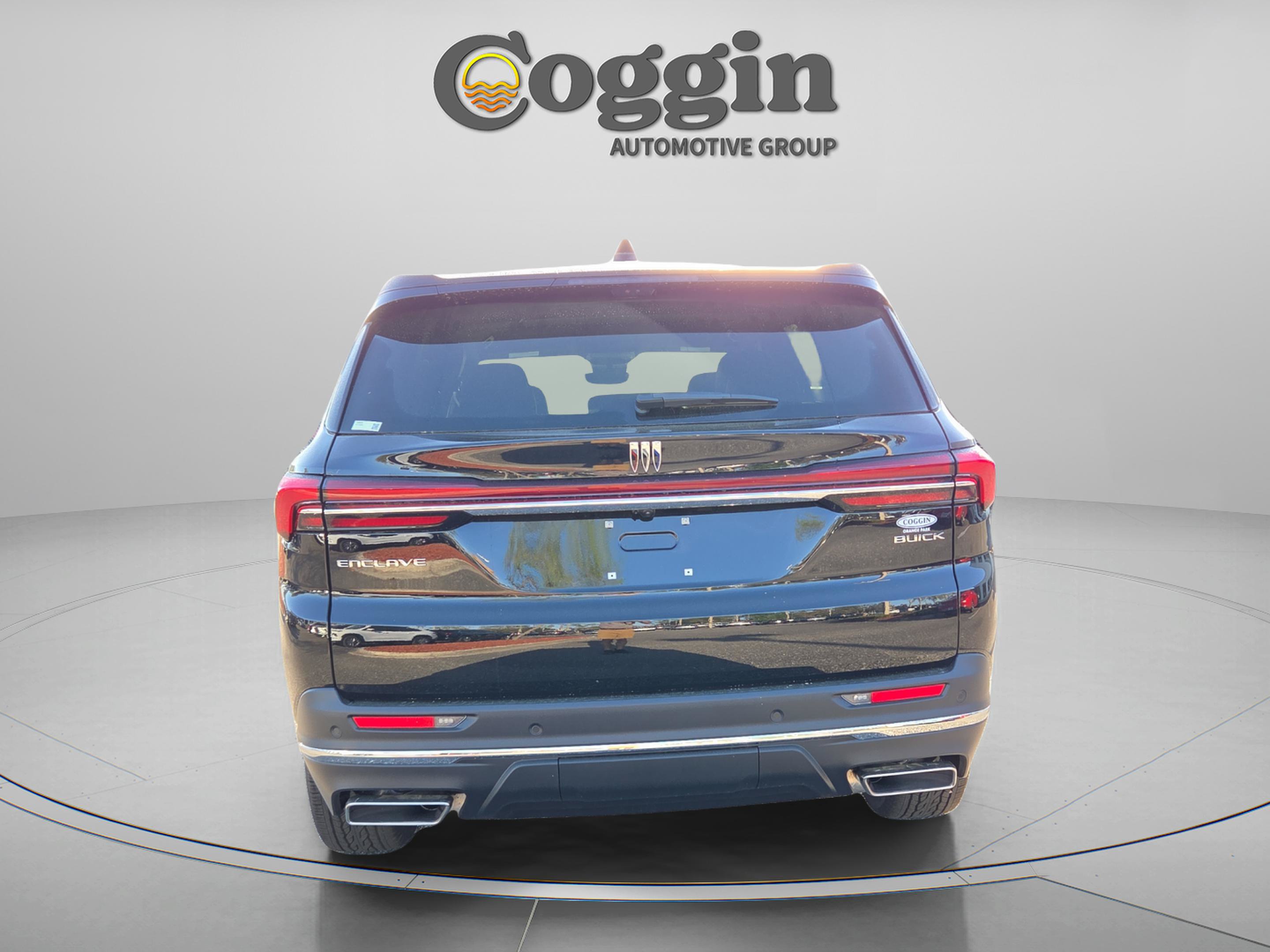 Used 2026 Buick Enclave Preferred w/ Power Package FWD image 4