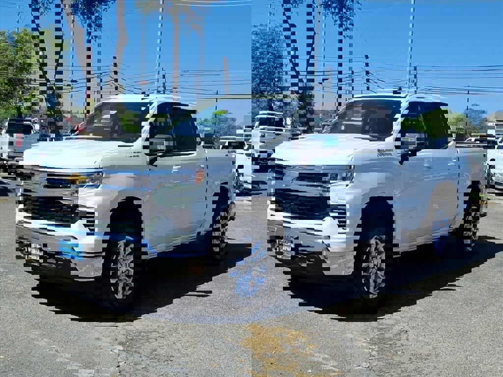 New 2026 Chevrolet Silverado 1500 LT w/ Safety Package image 3